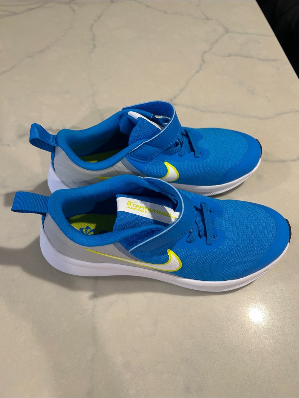 Nike Runner 2Y Kids Blue Sneakers with Yellow Swoosh